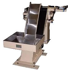 Bộ cấp phôi dạng bậc thang